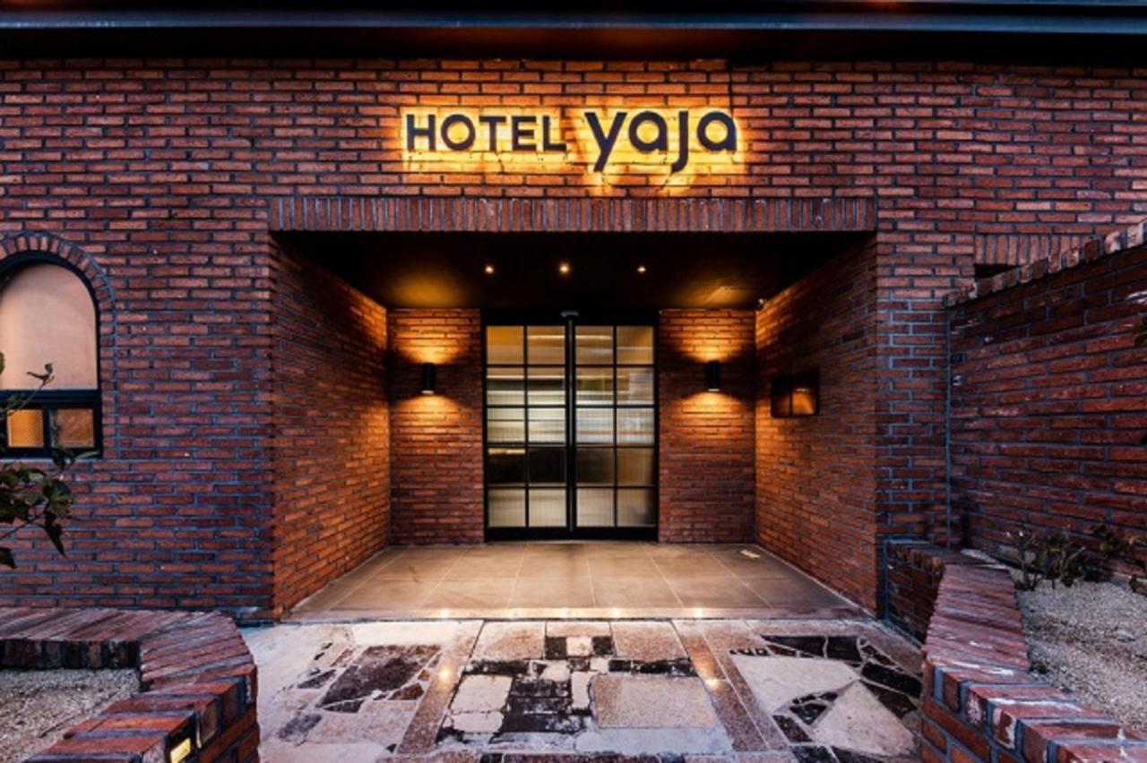 Hotel Yaja Gimhae Экстерьер фото